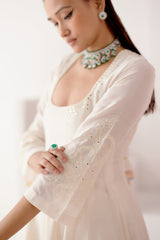 Shraddha Kapoor in Ivory Patra Embellished Silk Chanderi Anarkali Set