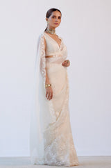 Aamna Sharif in Ivory Organza Embroidered Saree