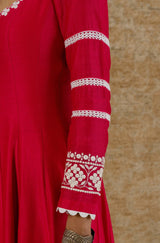 Ananya Panday in Fuchsia Chanderi Anarkali Set