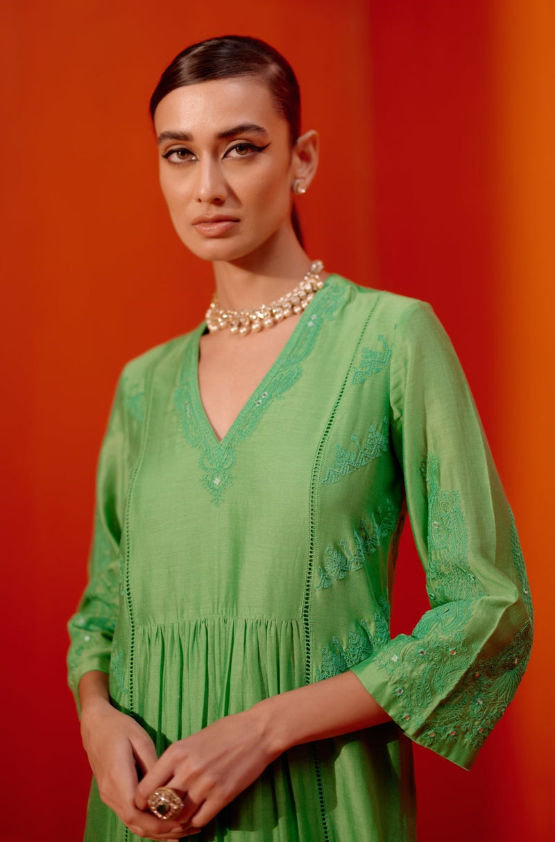 Green Silk Chanderi Patra Embellished Kurta Set