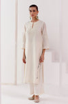 Kareena Kapoor Khan in Ivory Embroidered Silk Chanderi Kurta Set