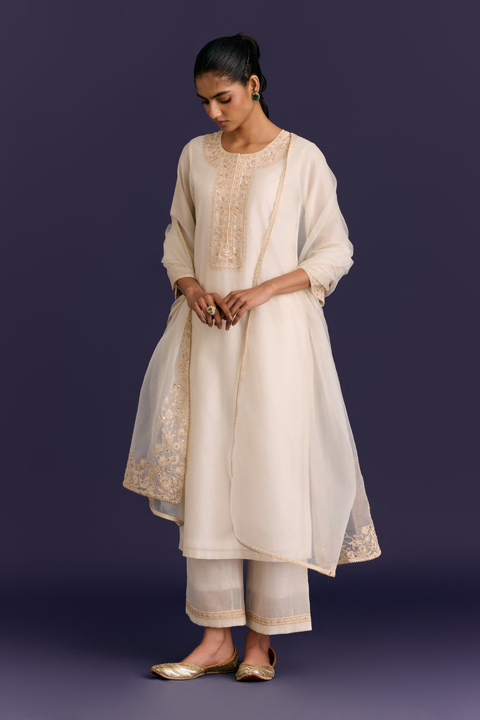 Ivory Silk Chanderi Embroidered Kurta Set