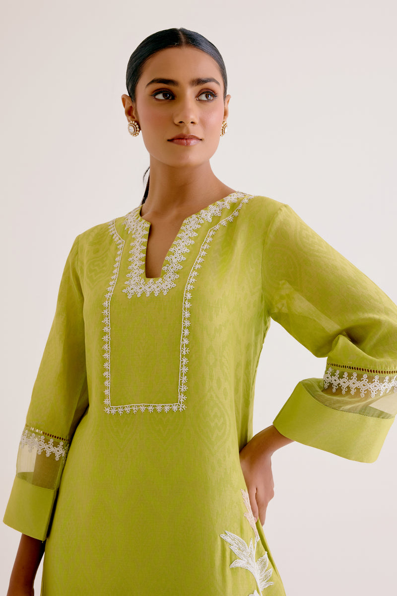 Green Embroidered Chanderi Kurta Set