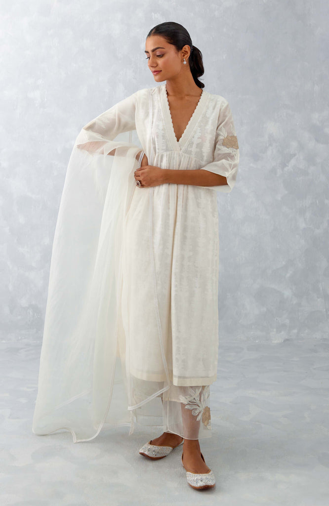Ivory Embroidered Chanderi Kurta Set (RTS)