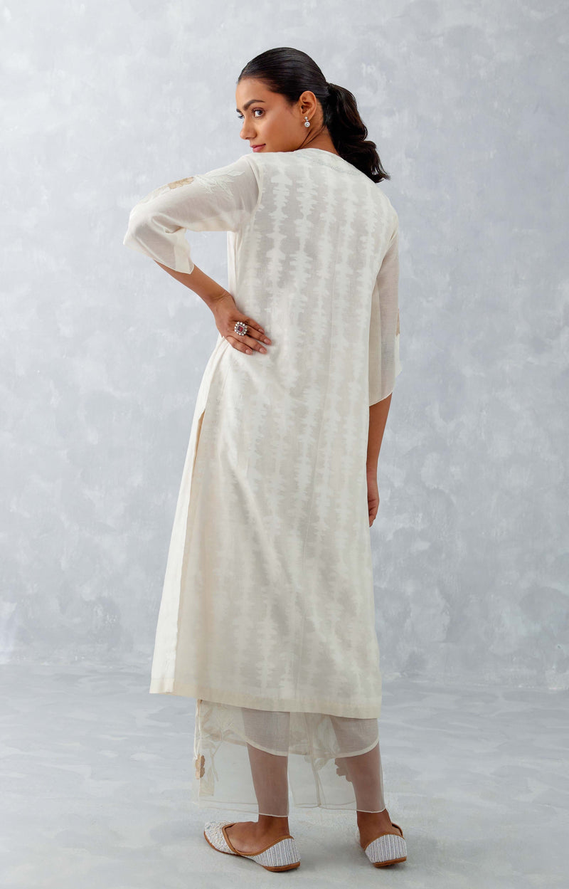 Karishma Tanna Bangera in Ivory Embroidered Chanderi Kurta Set