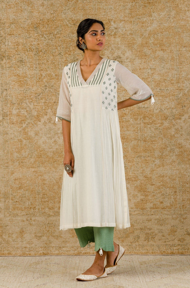 Off White Straight Embroidered Kurta Set (RTS)
