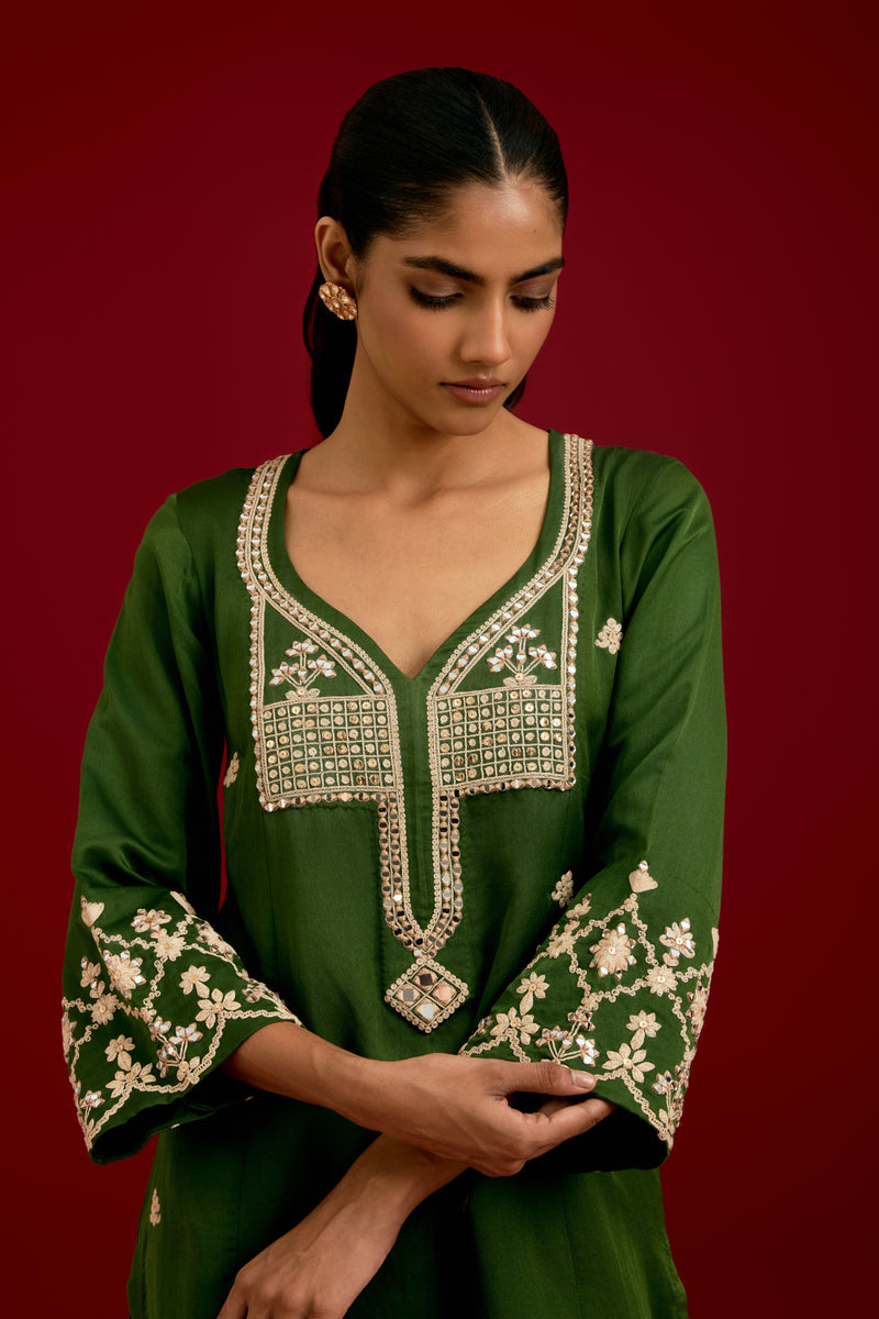 Green Cotton Satin Embroidered Kurta Set
