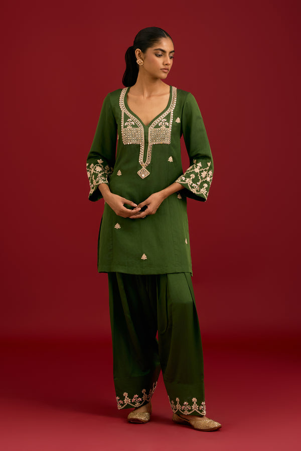 Green Cotton Satin Embroidered Kurta Set