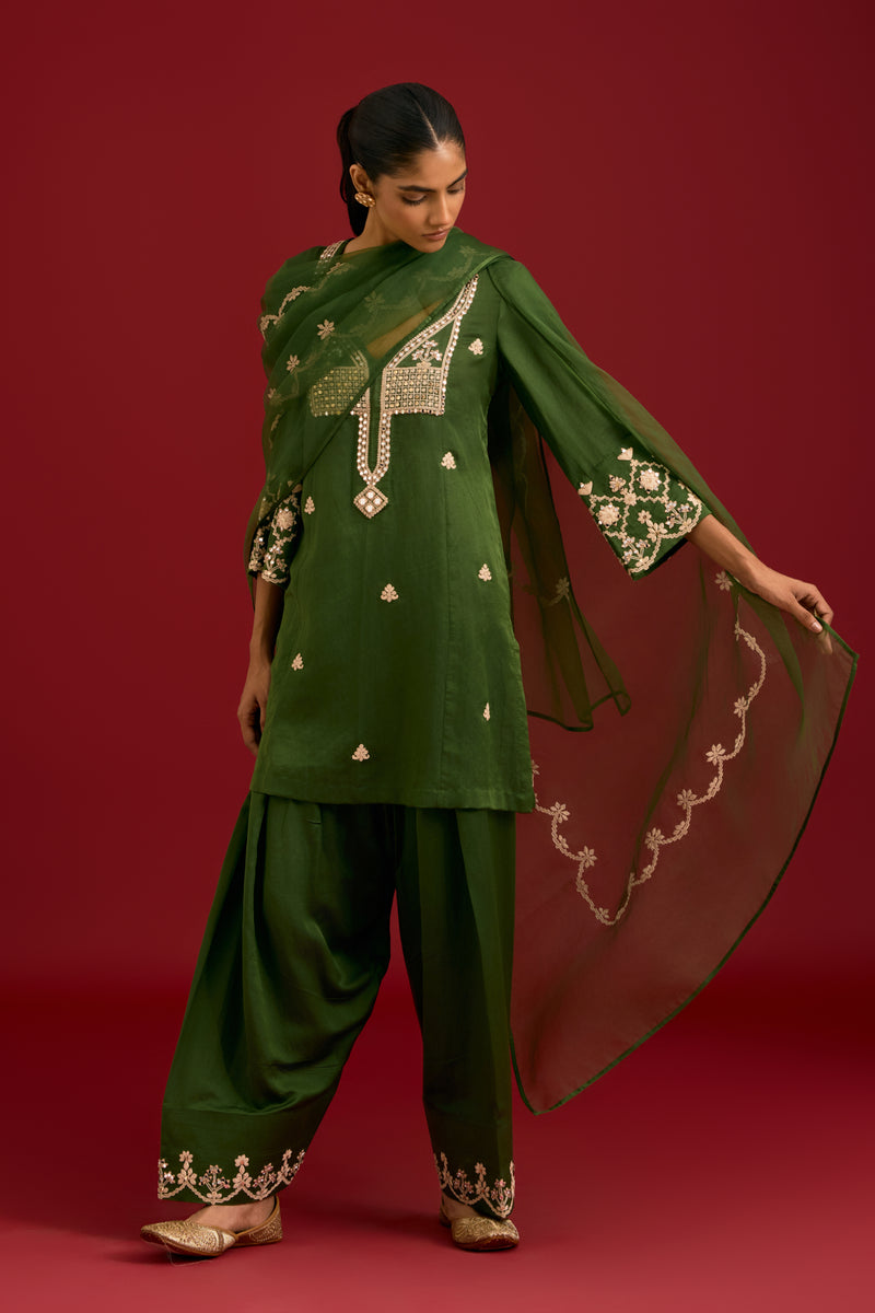 Green Cotton Satin Embroidered Kurta Set