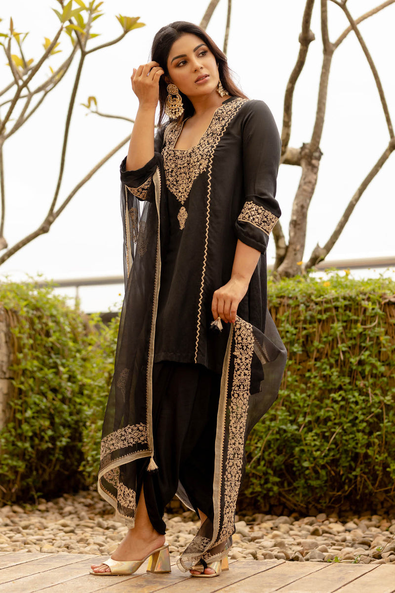 Samyuktha in Black Dori Embroidered Dhoti Set