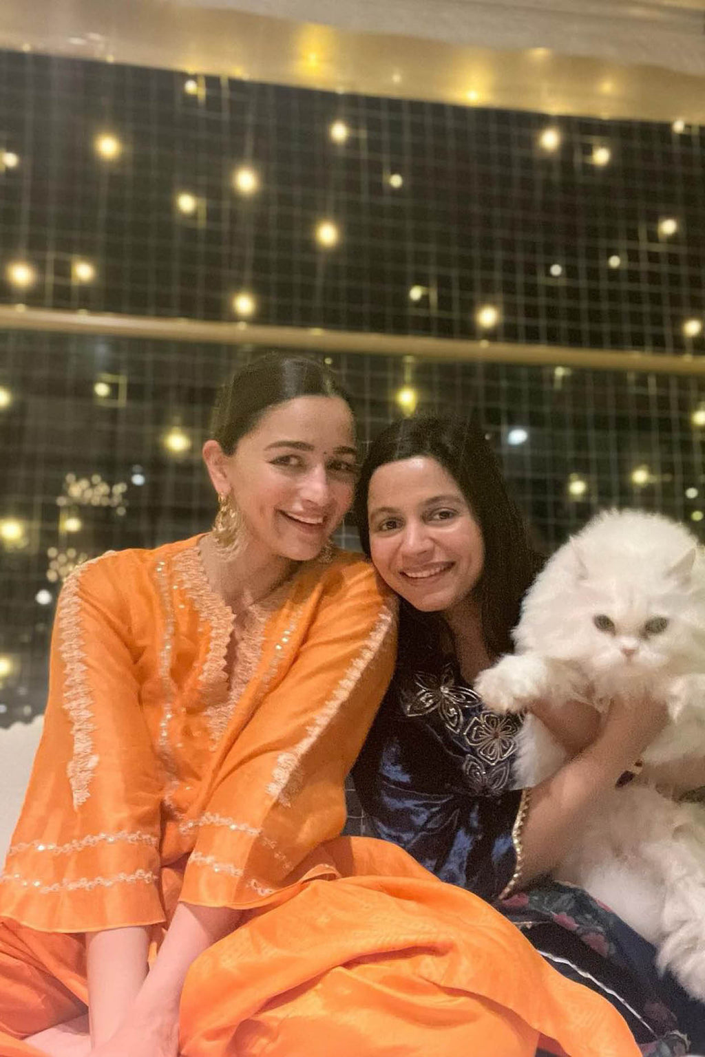 alia bhatt orange dress Alia Bhatt's casual meets chic slit dress is a master class in maternity  style