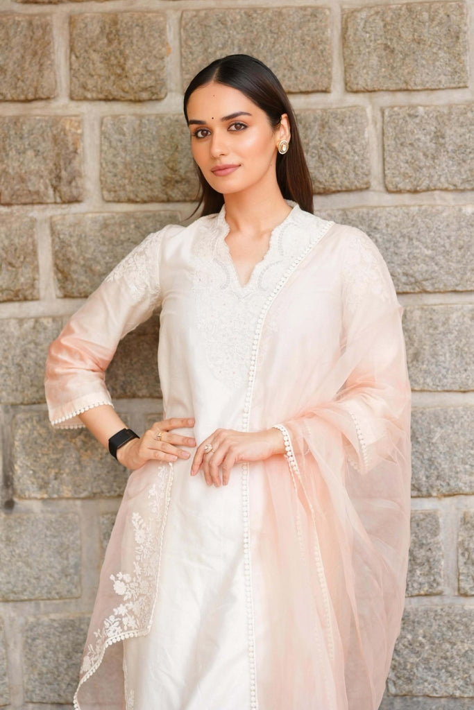 Manushi Chillar in Ivory pink embroidered kurta set