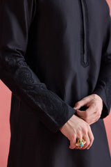 Aftaab - Black Bundi Set