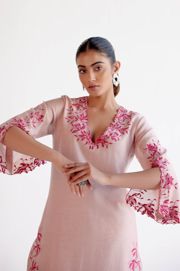 Pink Fuchsia Chanderi Kurta Set with Resham Embroidery