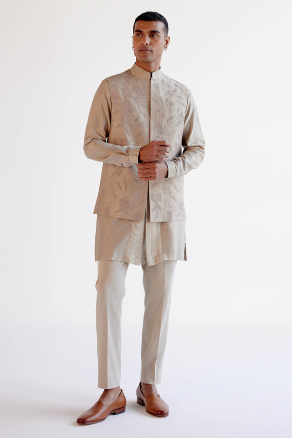 Sand Embroidered Bundi Set