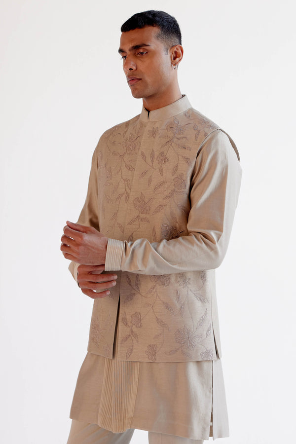 Sand Embroidered Bundi Set
