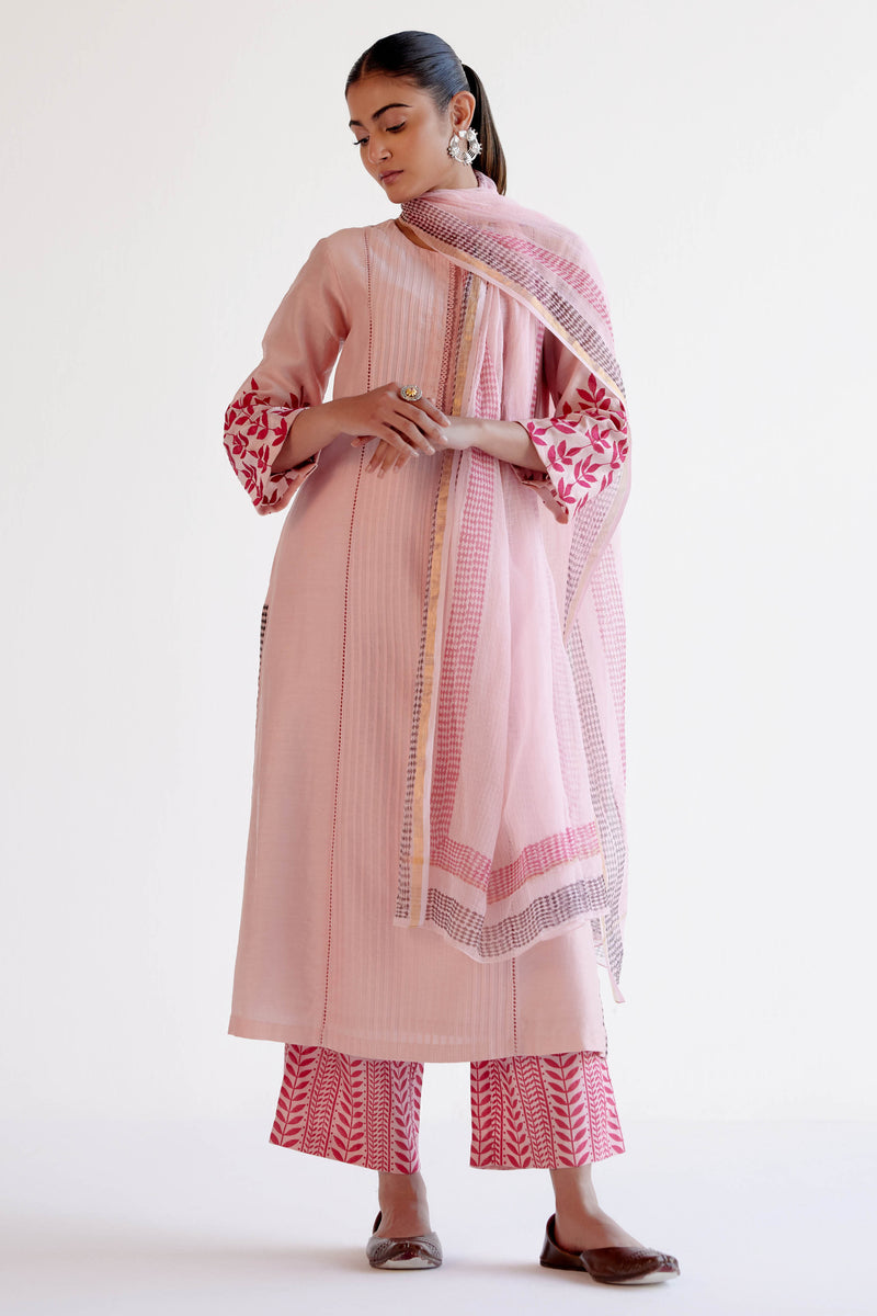 Blush Pink Embroidered Chanderi Kurta Set