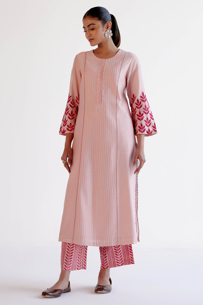 Blush Pink Embroidered Chanderi Kurta Set