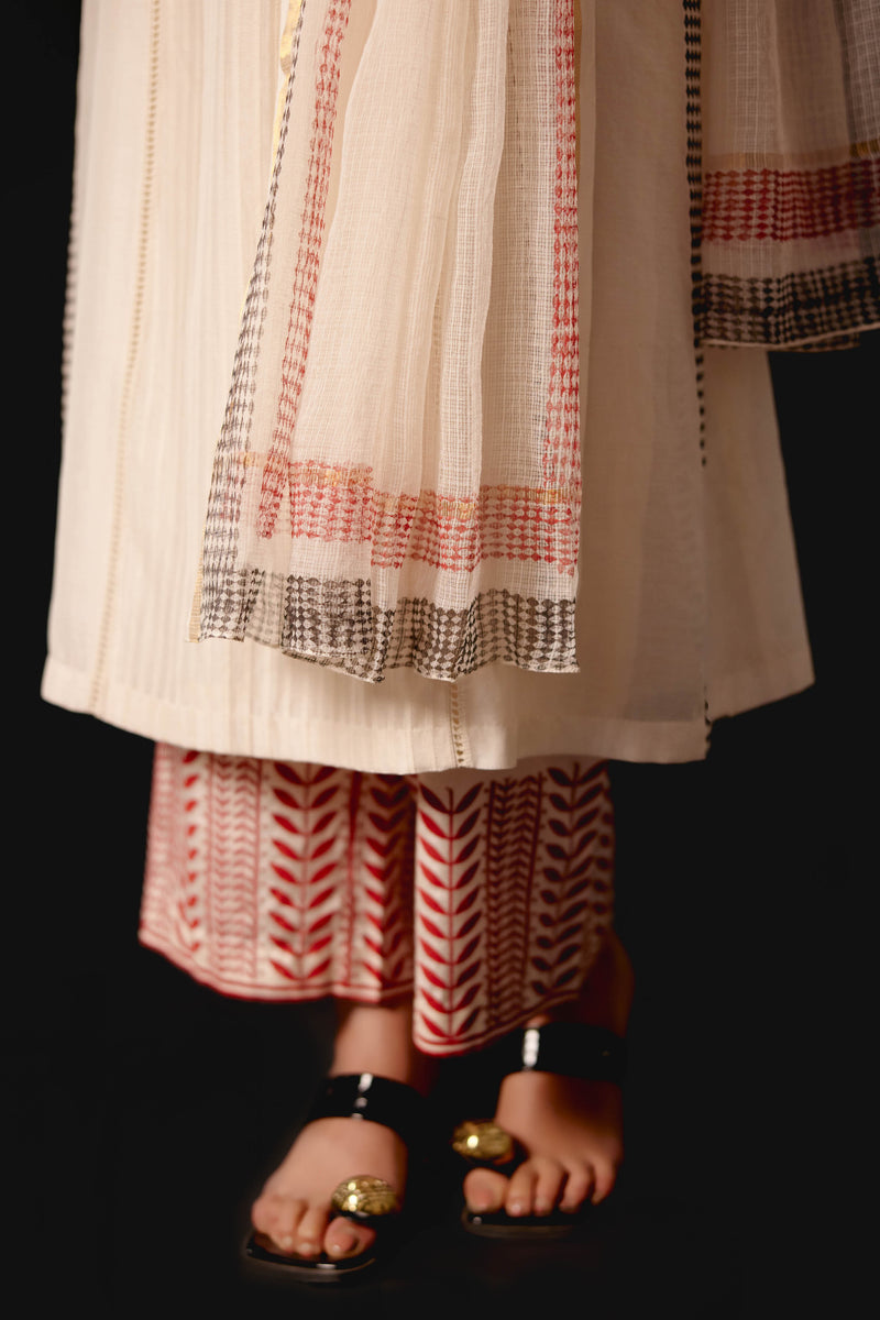 Ivory Embroidered Chanderi Kurta Set