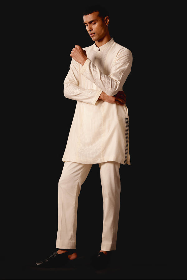 Ivory Silk Chanderi Kurta Set with Resham and Dori Embroidery
