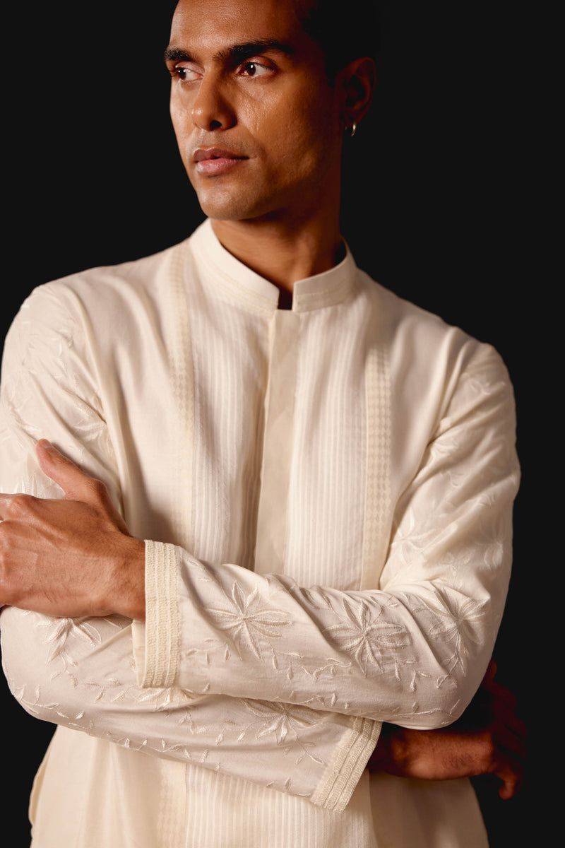 Ivory Silk Chanderi Kurta Set with Resham and Dori Embroidery