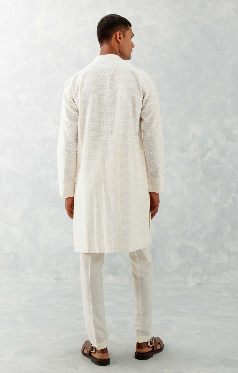 Ranbir Kapoor in Ivory Ikat Print Chanderi Kurta Set