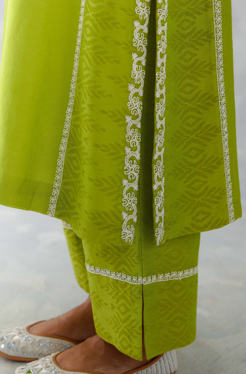 Green Embroidered Chanderi Kurta Set