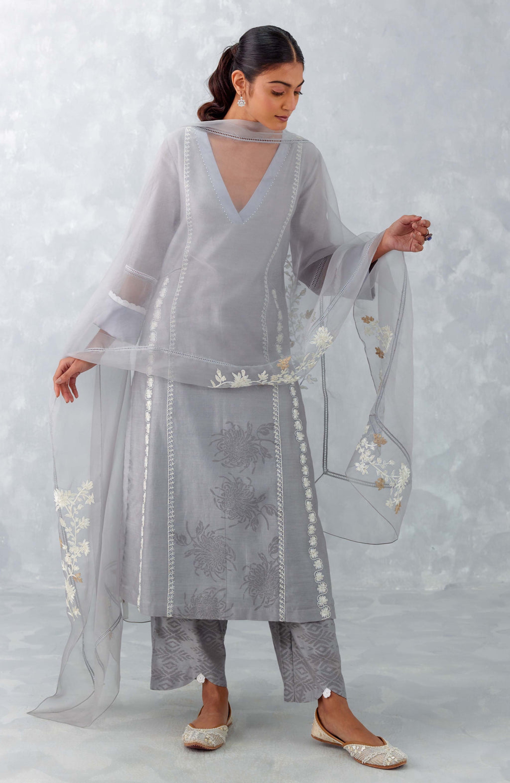 Grey Embroidered Chanderi Kurta Set
