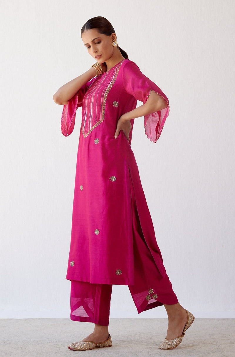 Fuchsia Hand Embroidered Kurta Set (RTS)