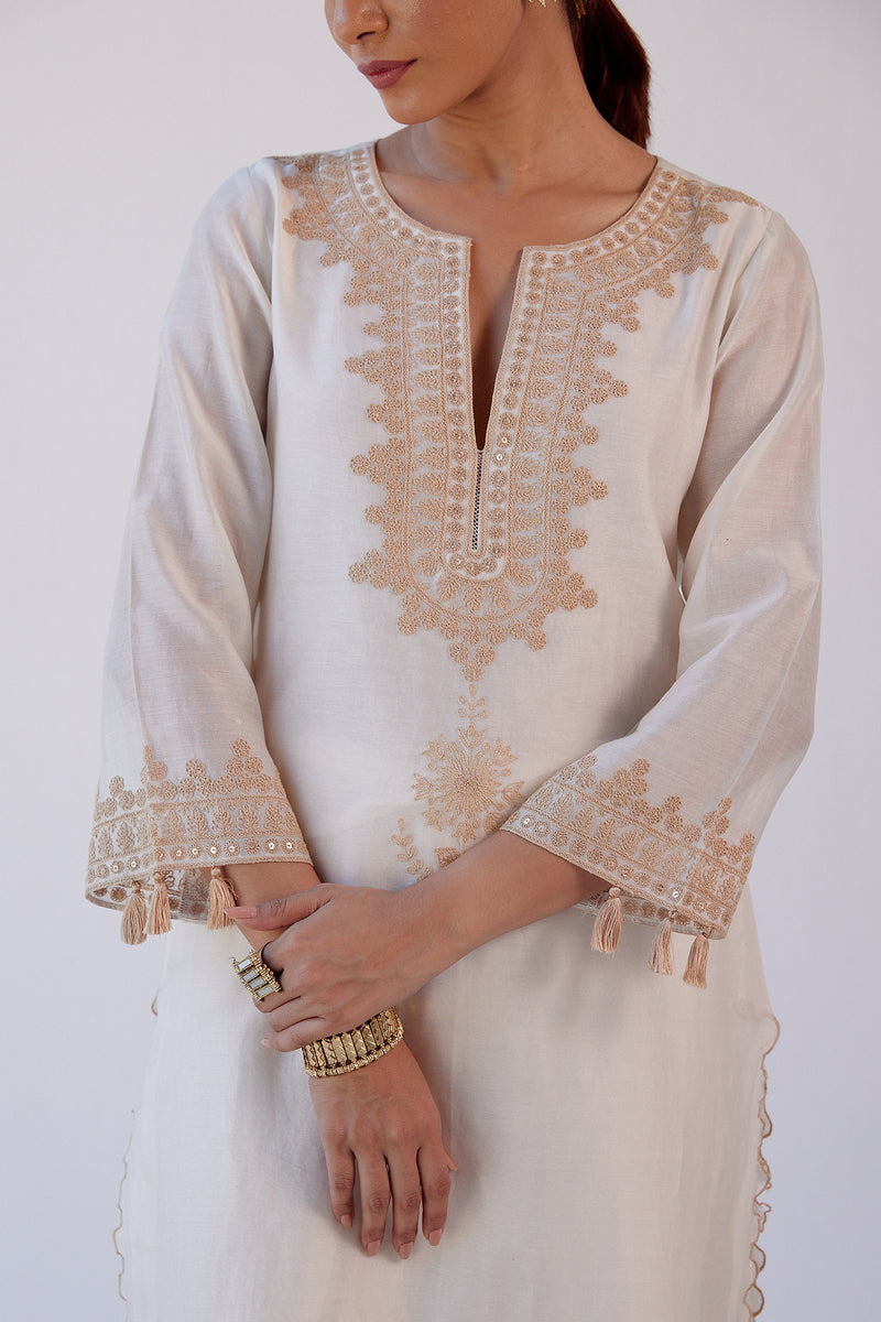 Ivory Dori Embroidered Kurta Set