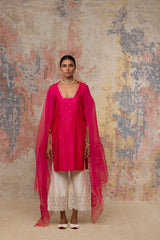 Medha Bahguna In Fuchsia Mukaish Chanderi Kurta Set
