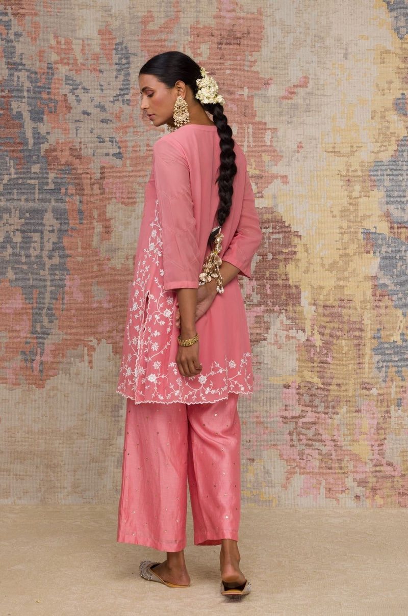 Maia Sethna in Blush Georgette Kurta  Set