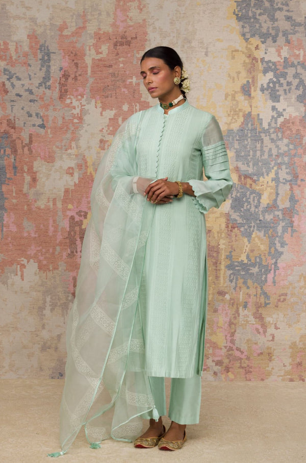 Sea Green Cotton Silk Blend Kurta With Pin Tuck