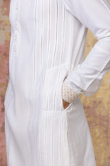 White Kurta In Cotton Silk Blend Set