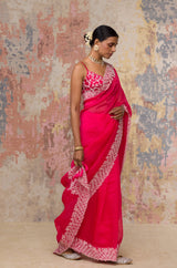 Pooja Hegde in Fuchsia Silk Organza Saree