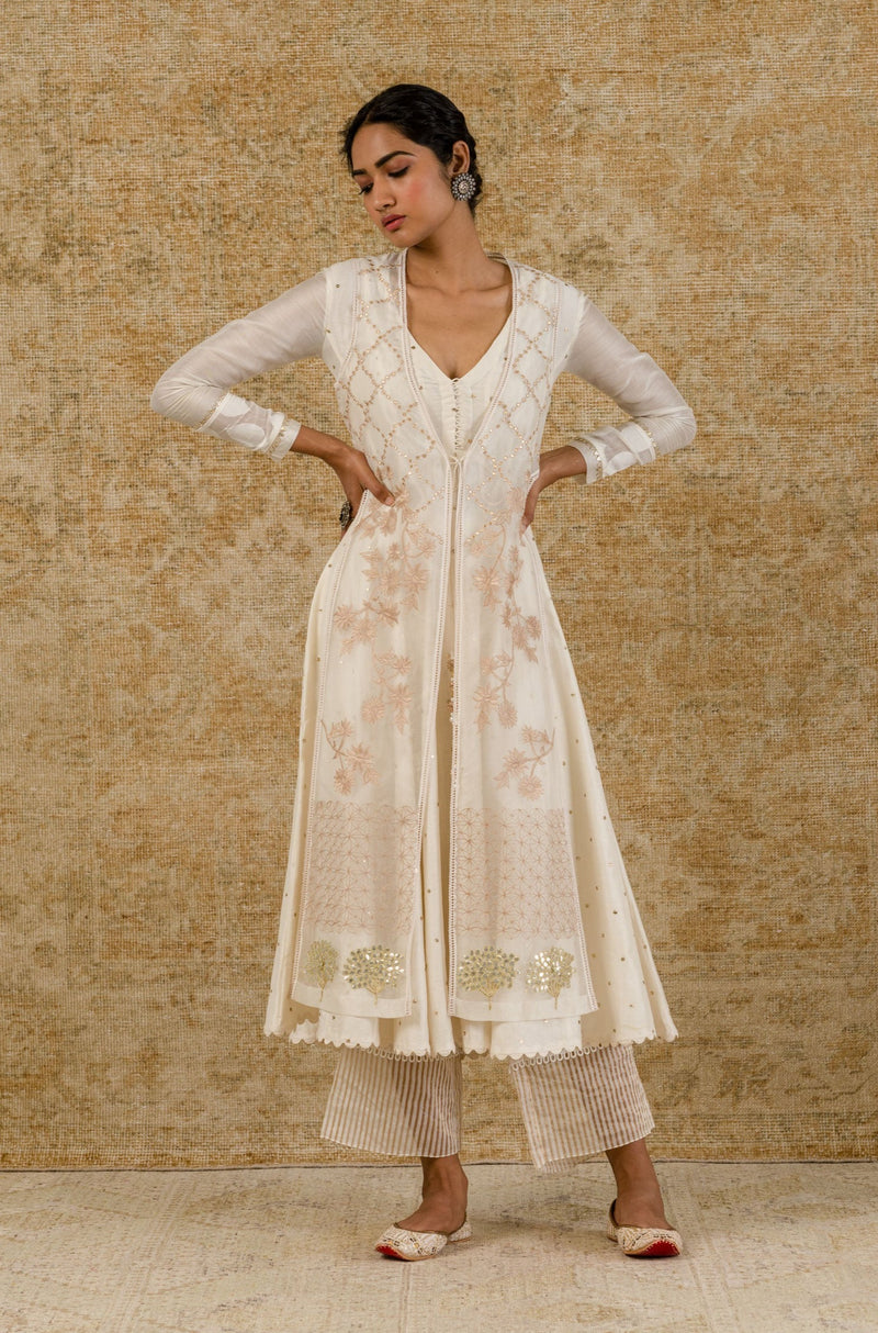 Alia Bhatt in Ivory Mukaish Anarkali Set