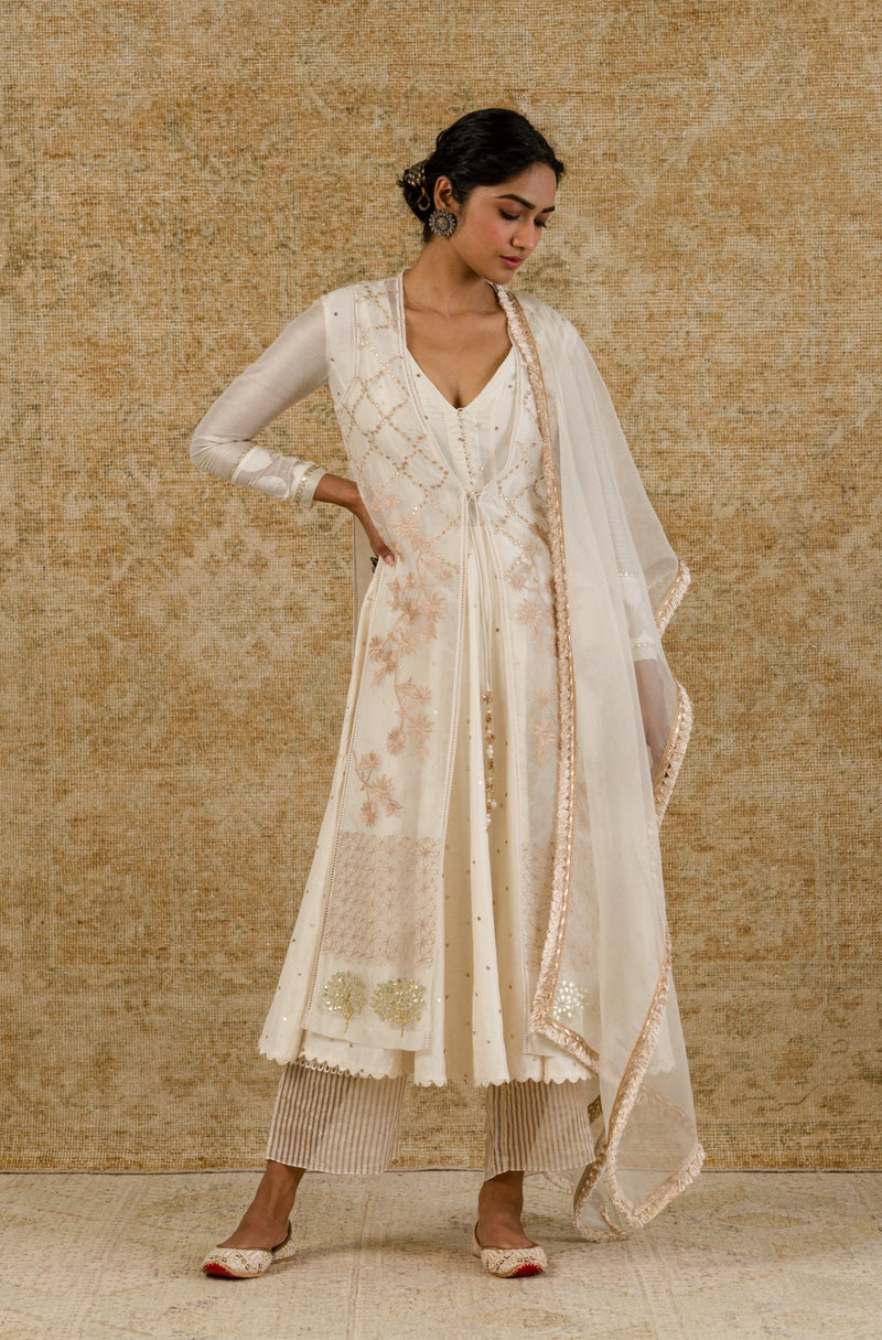 Alia Bhatt in Ivory Mukaish Anarkali Set
