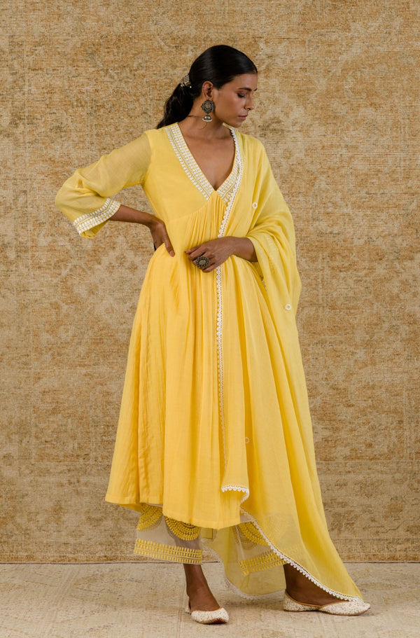Yellow Embroidered Chanderi Kurta Set