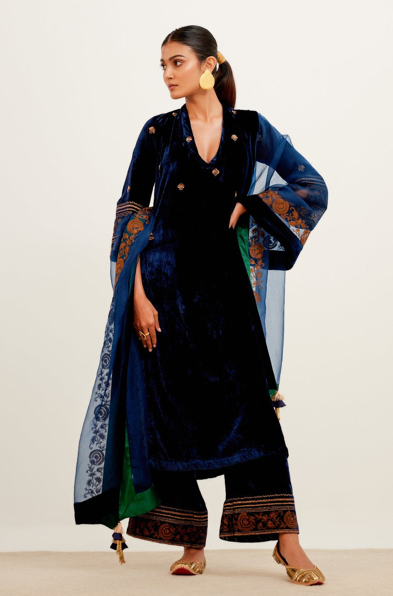 Navy Blue Zari Embroidered Velvet Kurta Set