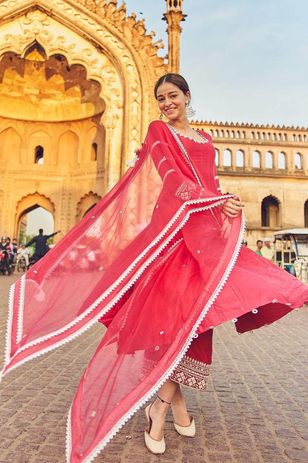 Ananya Panday in Fuchsia Chanderi Anarkali Set