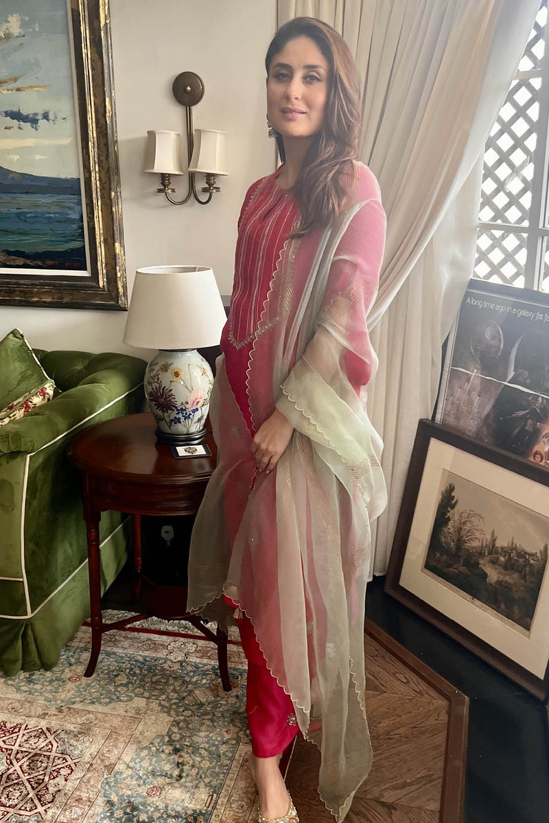 Kareena Kapoor in Fuchsia Hand Embroidered Kurta Set