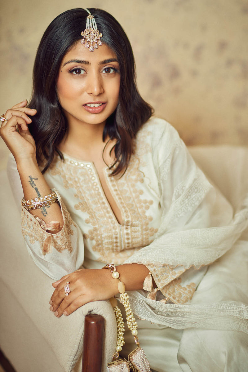Meagan Concessio in Ivory Dori Embroidered Kurta Set