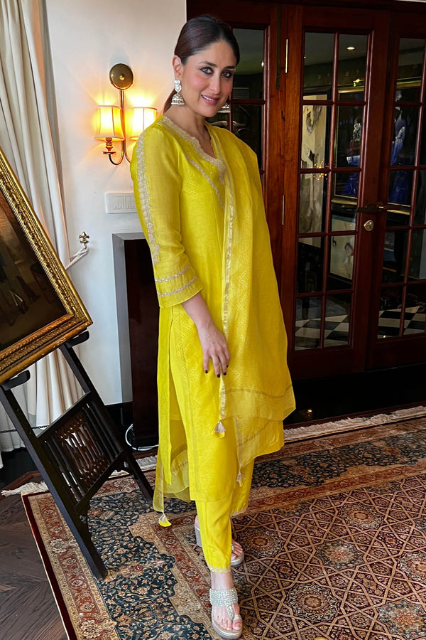 Kareena Kapoor in Yellow Block Print Embroidered Kurta Set