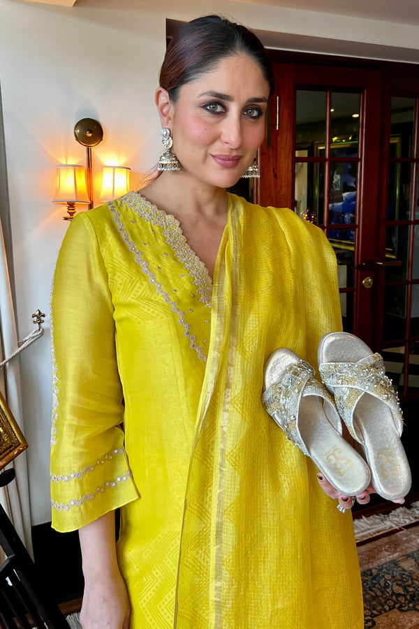 Kareena Kapoor in Yellow Block Print Embroidered Kurta Set