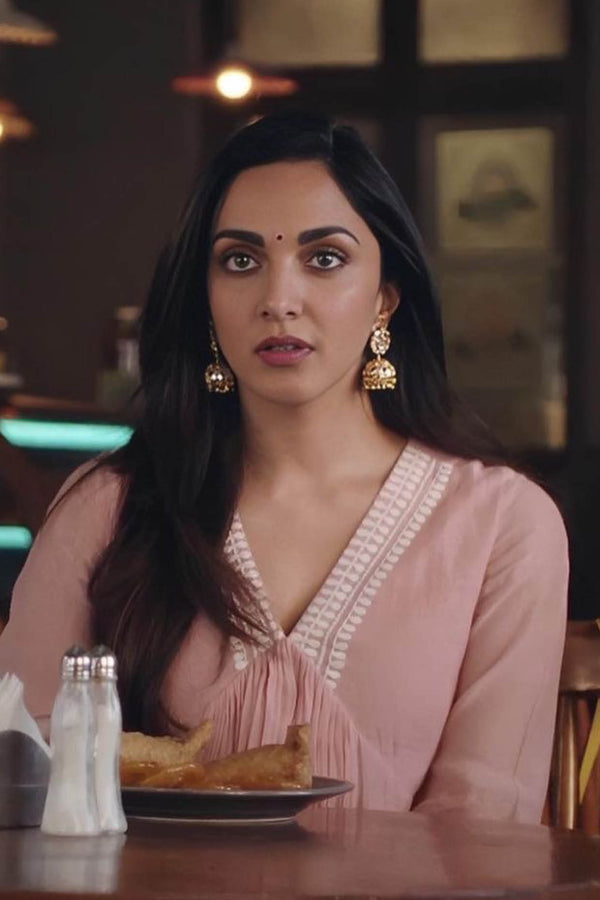 Kiara Advani in Blush Pink Chanderi Kurta Set