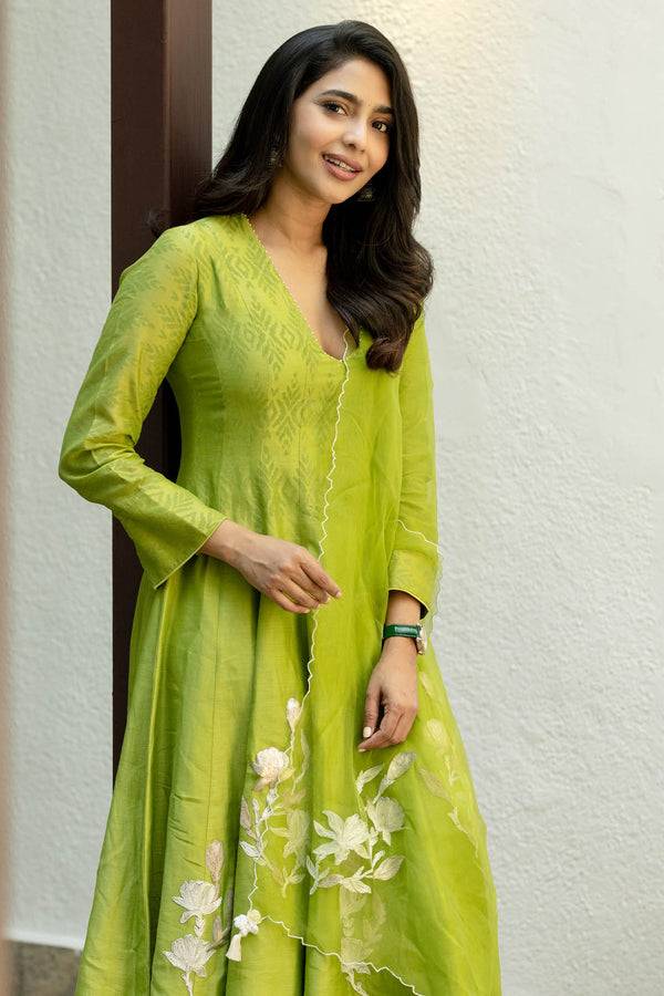 Aishwarya Lekshmi in Green Embroidered Chanderi Anarkali Set