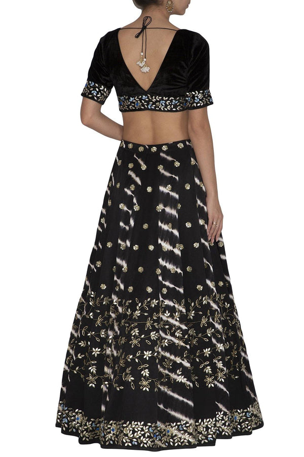 Black Leheriya Lehenga with Matching Blouse & Dupatta - devnaagri