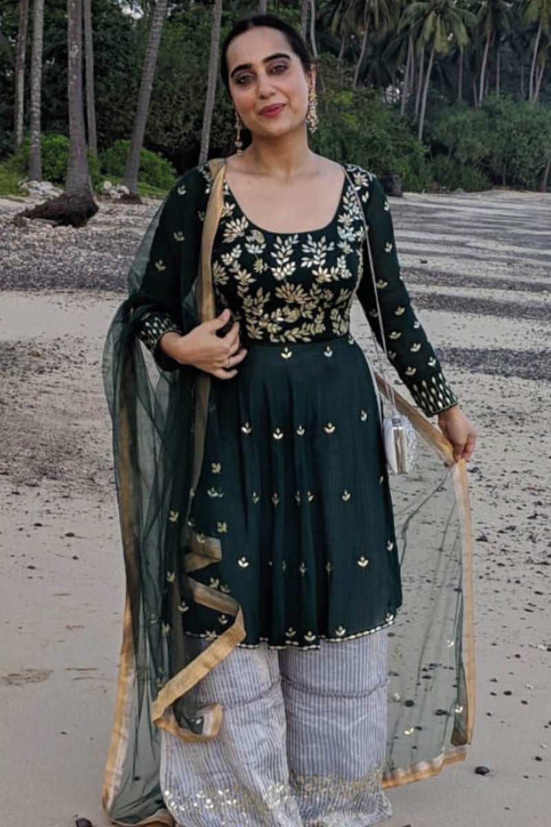 Kusha Kapila In Emerald Green Kurta with Flared Pants